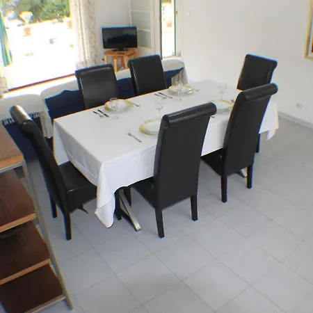 Agi Casa Puerto * 罗萨斯