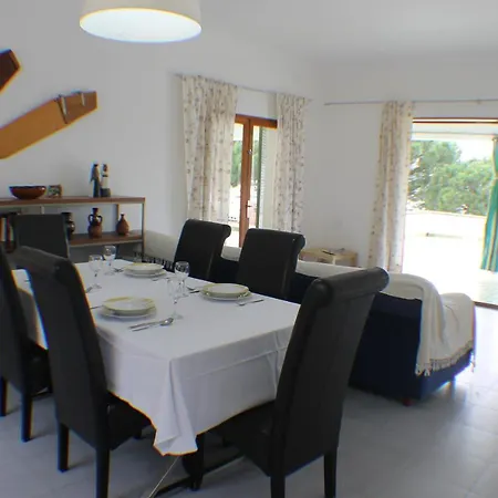 Agi Casa Puerto 罗萨斯